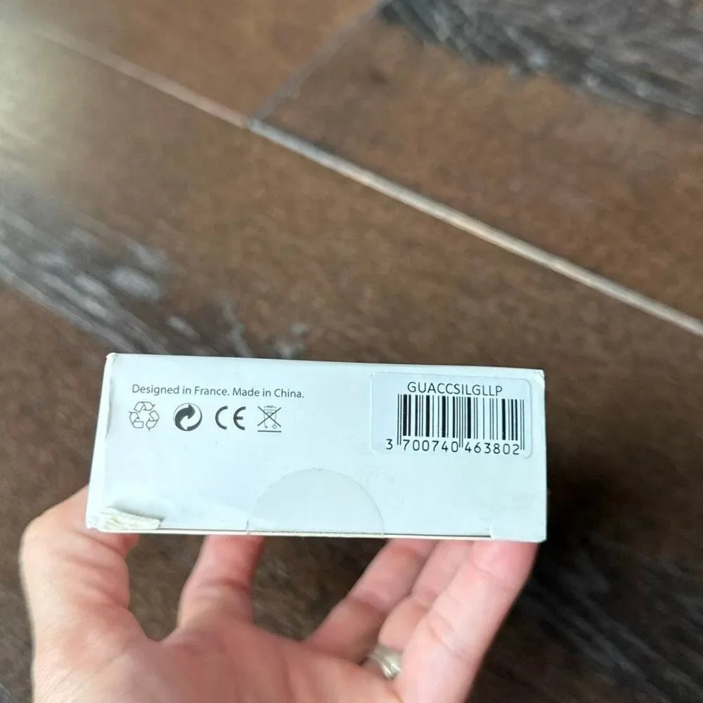 NIB Guess Air Pods 2‎ case pink gold